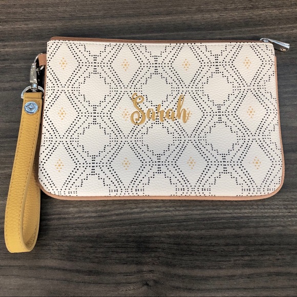 thirty-one Handbags - thirty-one | SARAH wristlet Neat design 9.5” x6.5”
